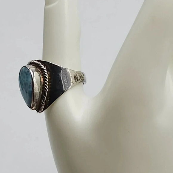 Vintage Sterling Silver 925 Blue Larimar Ring With Rope Trim Size 9.5 - Picture 2 of 8